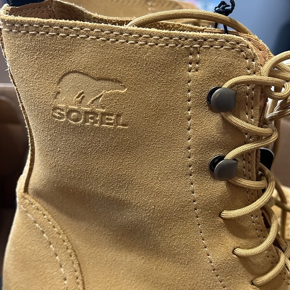 New In Box Sorel Hi Line Platform Combat Boot Woman’s 9.5 - Picture 8 of 14